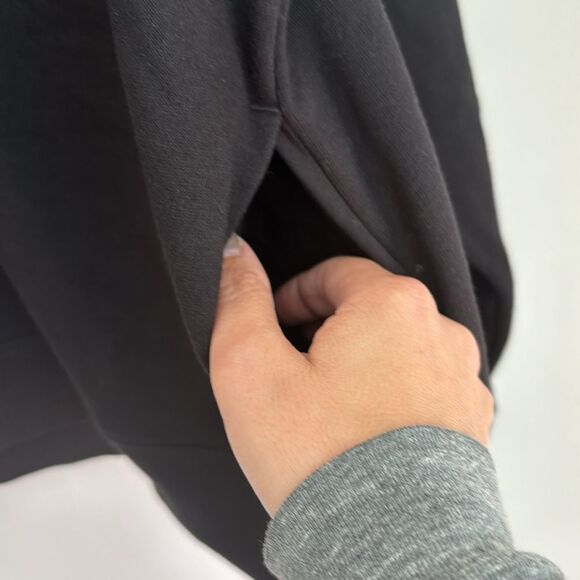 Victoria’s Secret Pink Women black collared pocket oversize sweatshirt large NWT - Picture 7 of 9